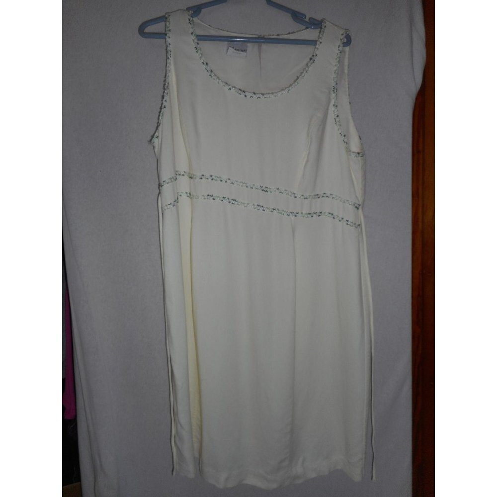 Sleeveless Maternite Cream Green Floral  XL Dress